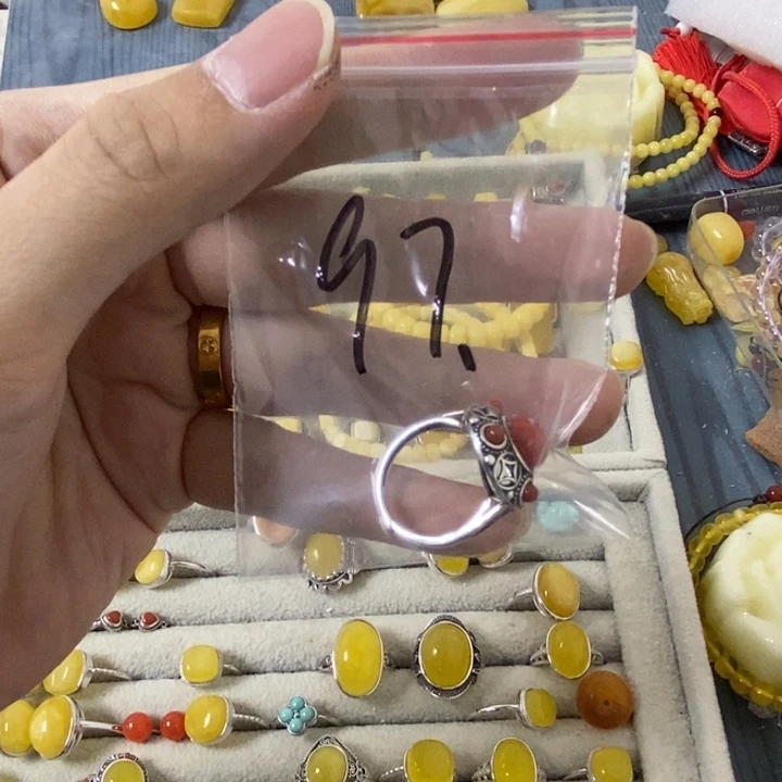 蜜蜡裸石银S925镶嵌戒指