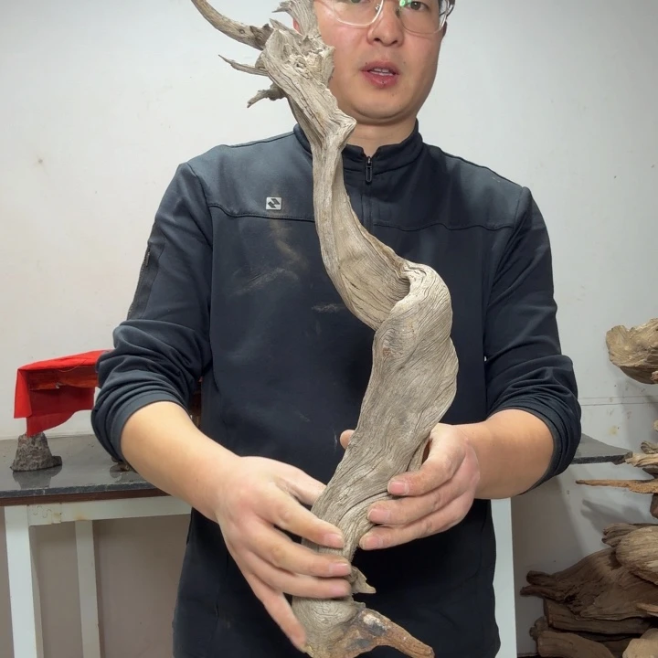 雄***鹰香榧木工艺品精选