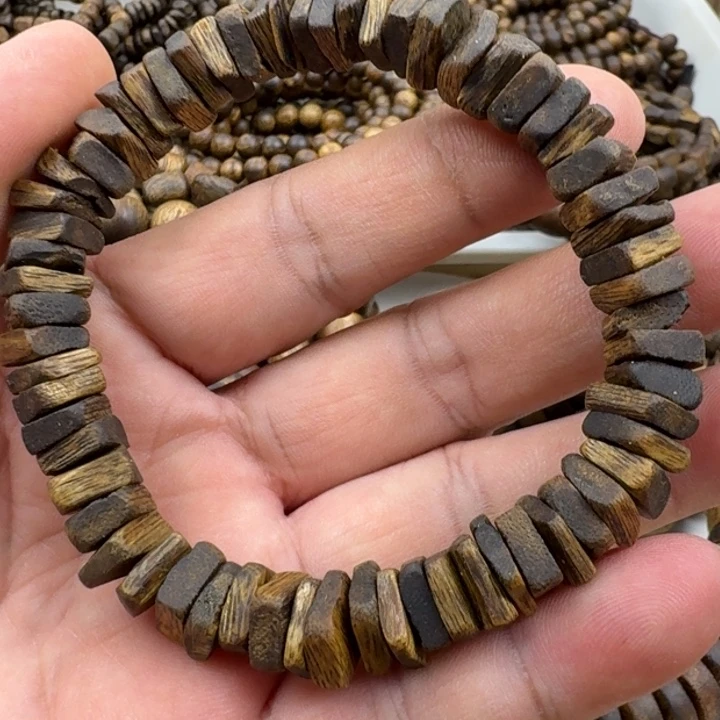 手串沉香乌身手串10克