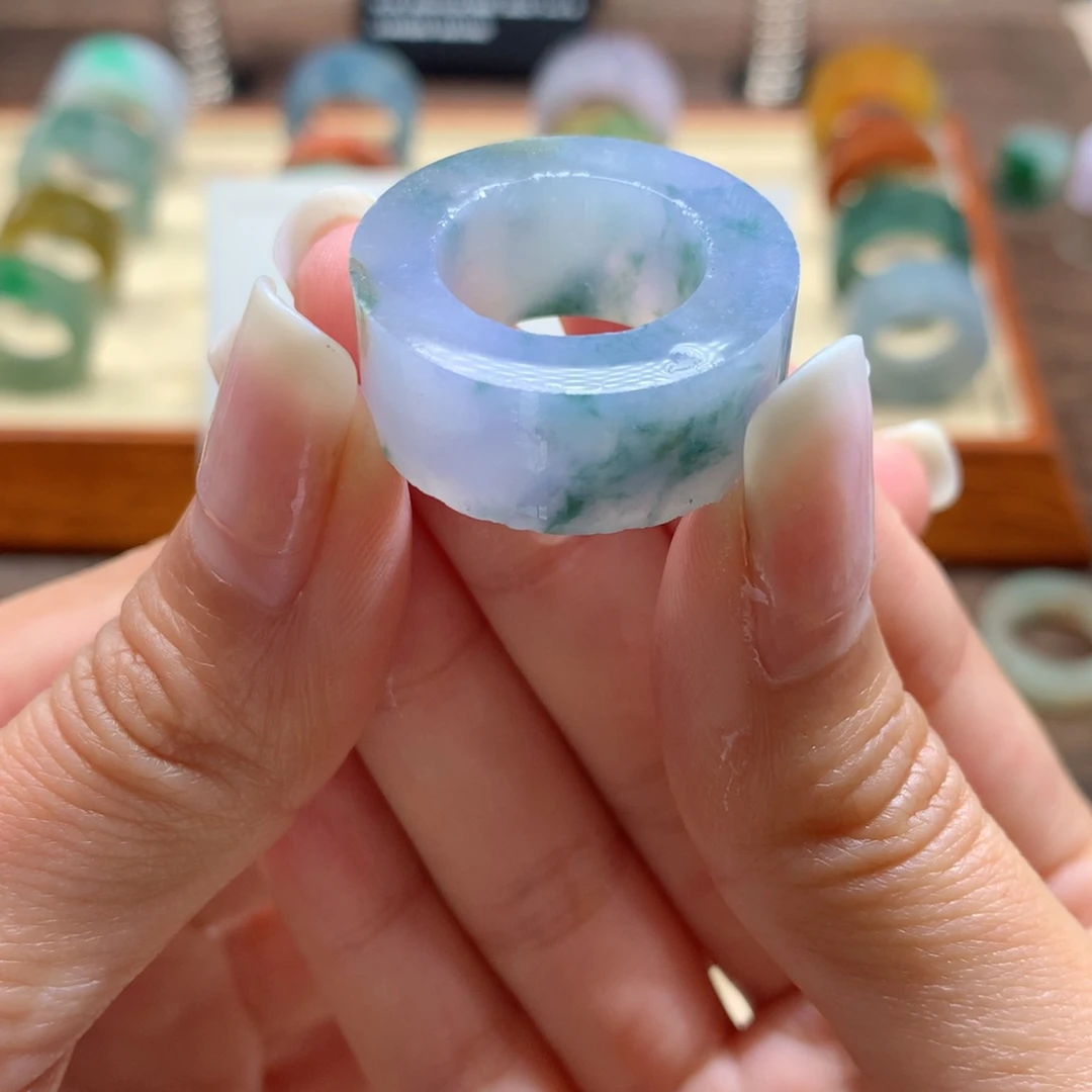 定制翡翠未镶嵌M****m翡翠上新漏价！