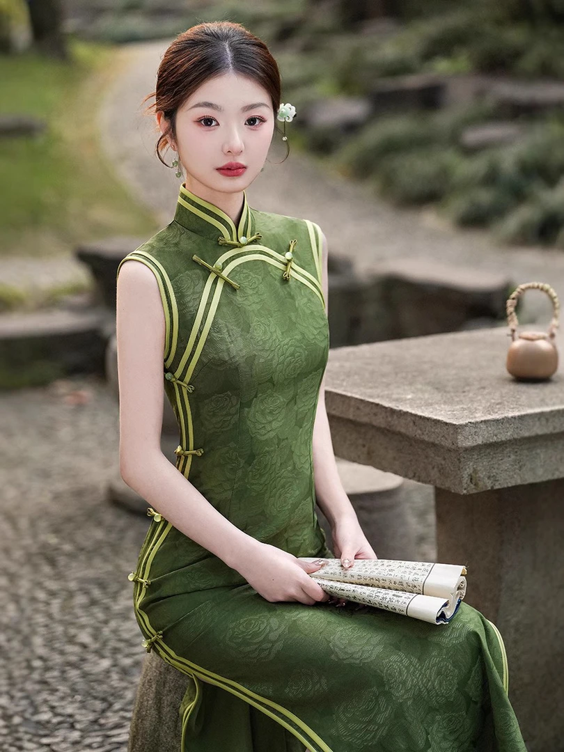 2025年春夏新款无袖双圆襟修身长款国风新中式修身气质苏州旗袍