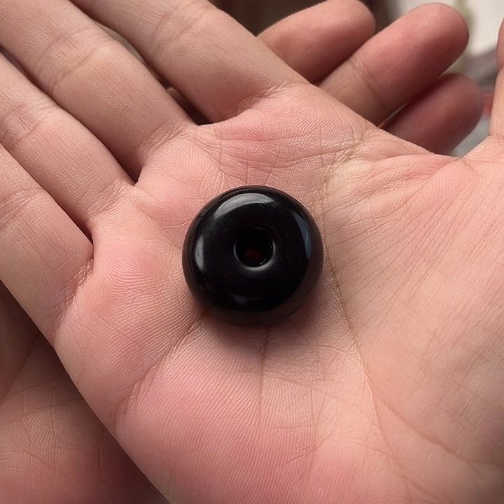 颈饰未镶嵌和田玉平安扣