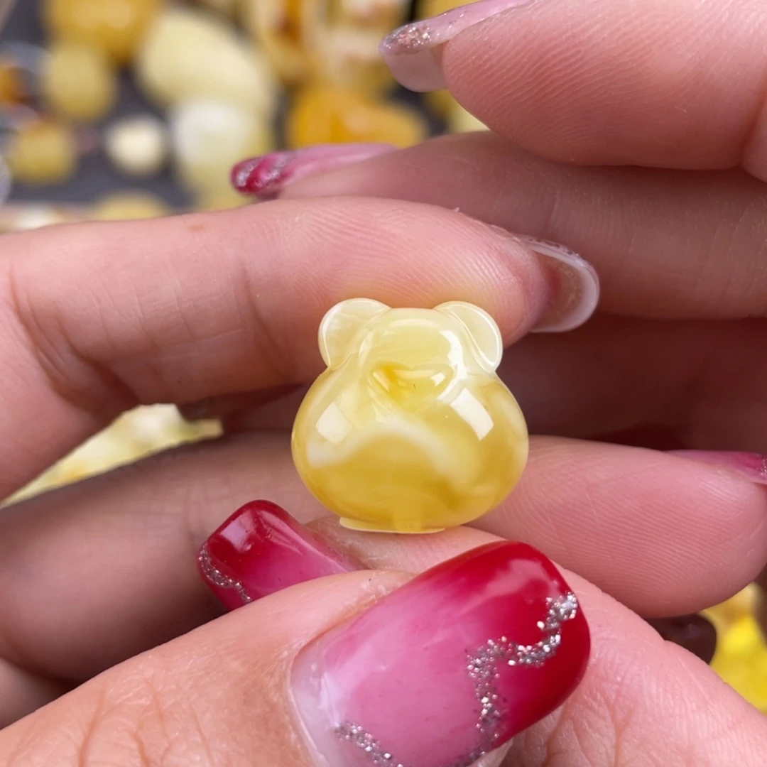 琥珀裸石未镶嵌蜜蜡