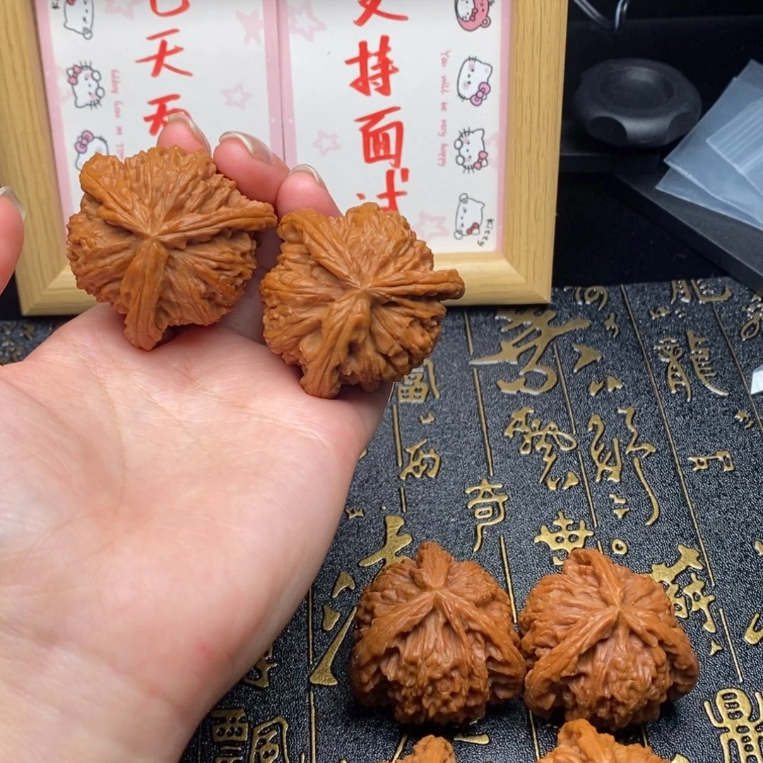 j***g吊坠文玩核桃白狮11111111111