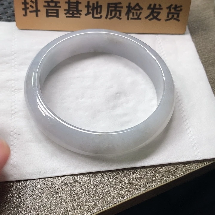 翡翠未镶嵌颈饰59.3圈