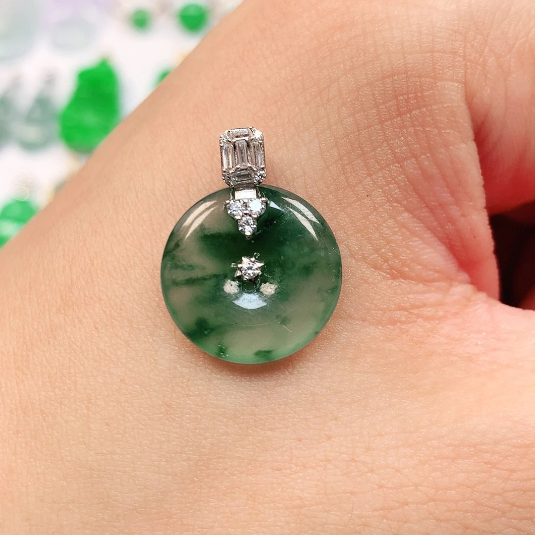 吊坠(不含链)18K金镶嵌翡翠