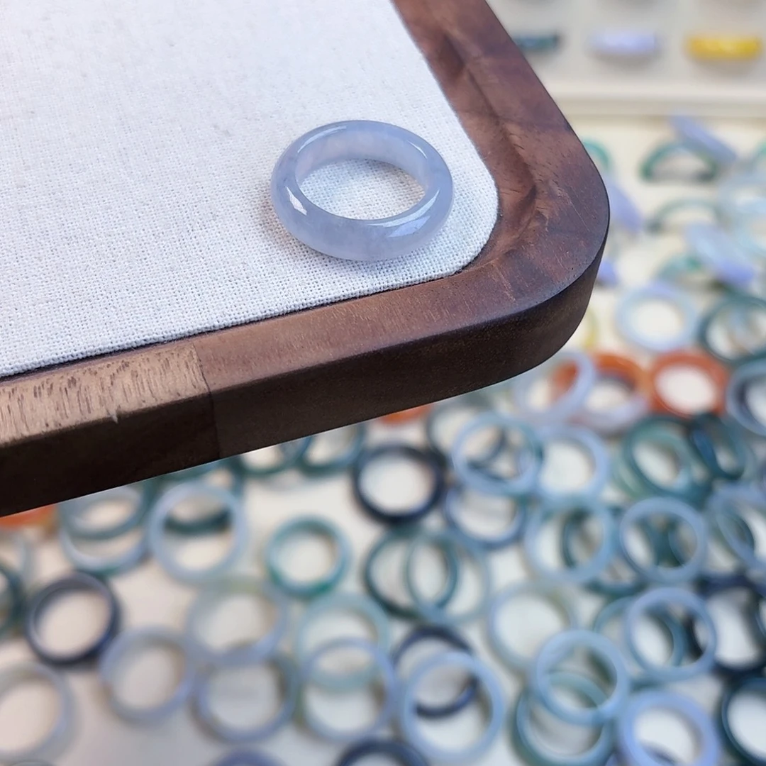 翡翠未镶嵌戒指A****、24 号港 15