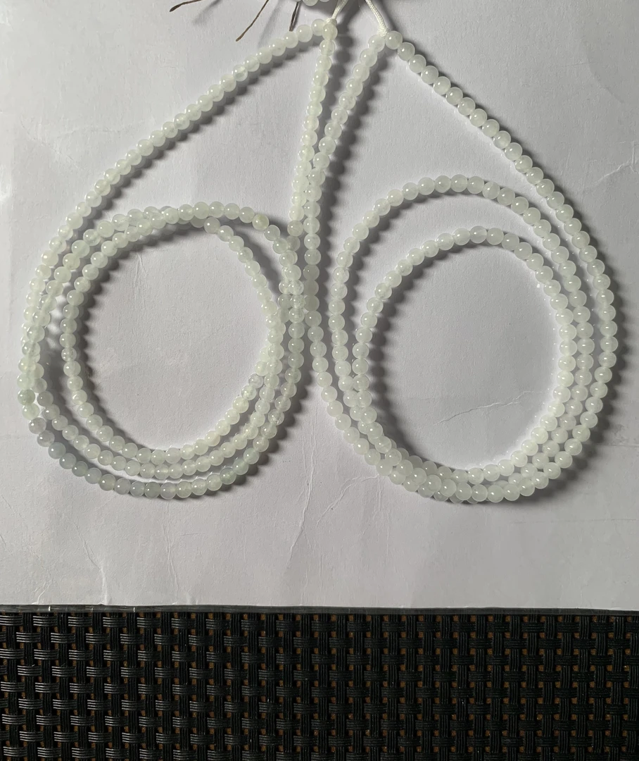 翡翠A货配链白色多样性发货，发一件510