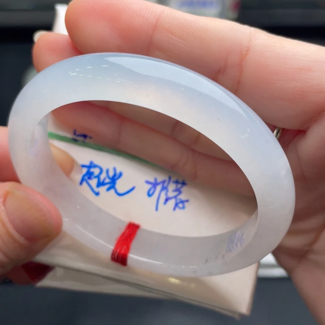 翡翠未镶嵌手镯翡翠手镯25