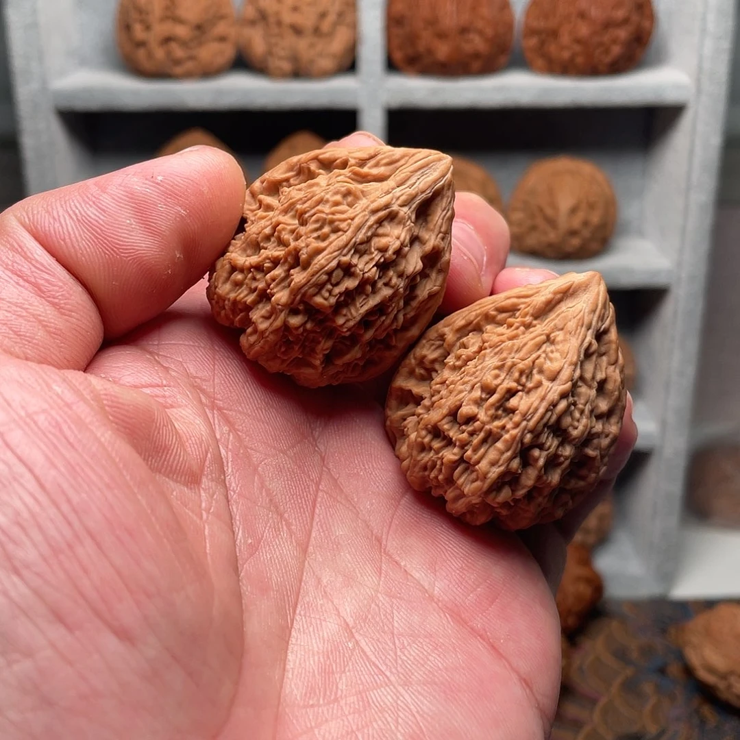 吊坠桃核35尺全品塔尖