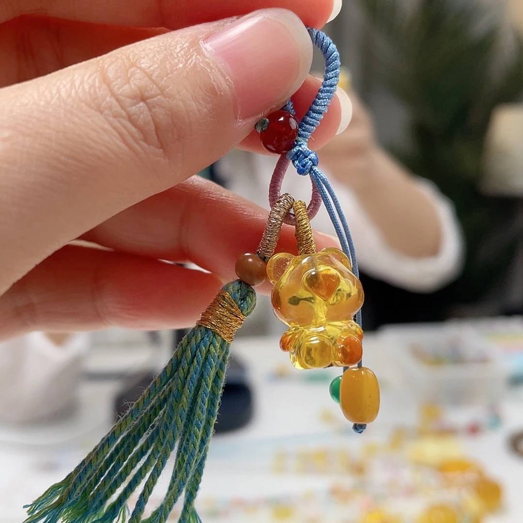未镶嵌蜜蜡裸石琥珀吊坠