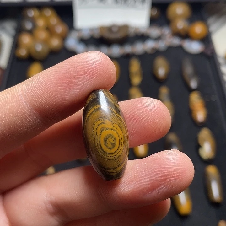 玛瑙/玉髓颈饰未镶嵌敖***呀