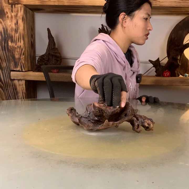 海***道天然的云南紫柚木会黄水