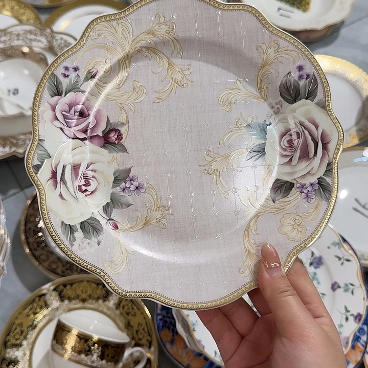 y***n瓷8英寸玫瑰花平盘4个