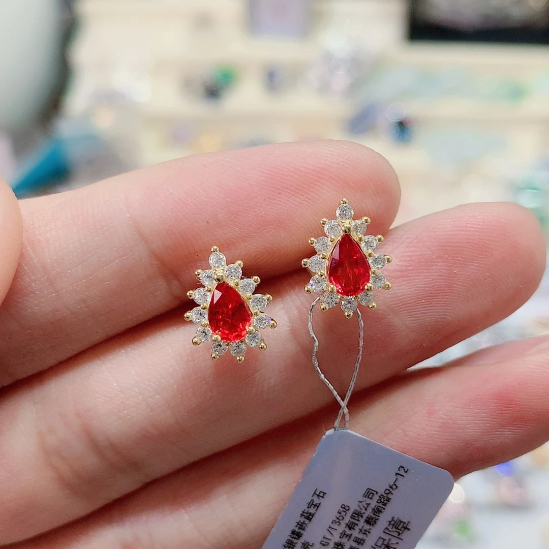 蓝宝石耳钉银S925镶嵌