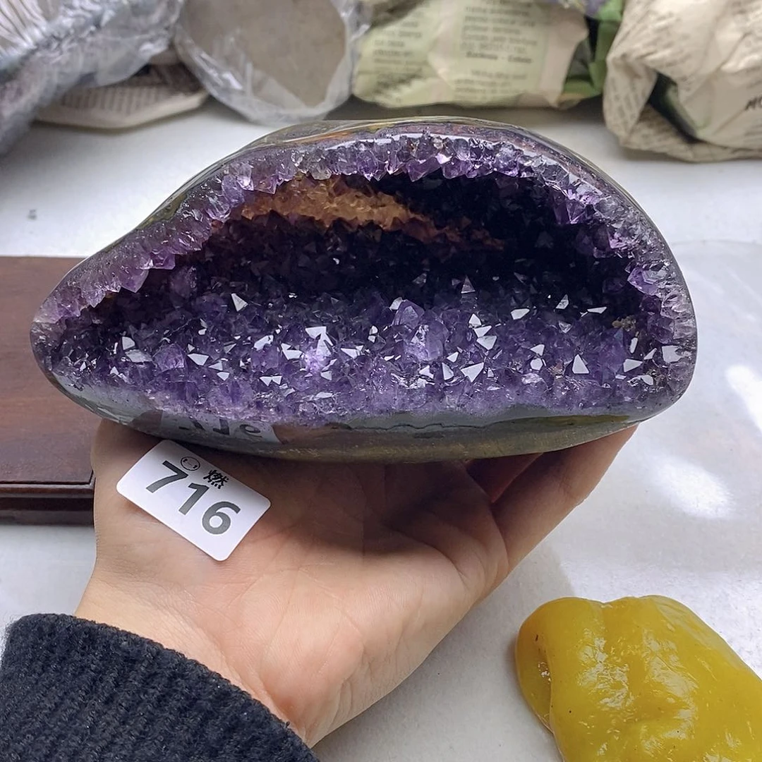 紫晶大型摆件（非配饰）未镶嵌