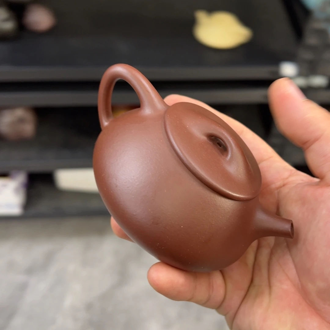紫砂茶壶汽修厂和机械设备微瑕