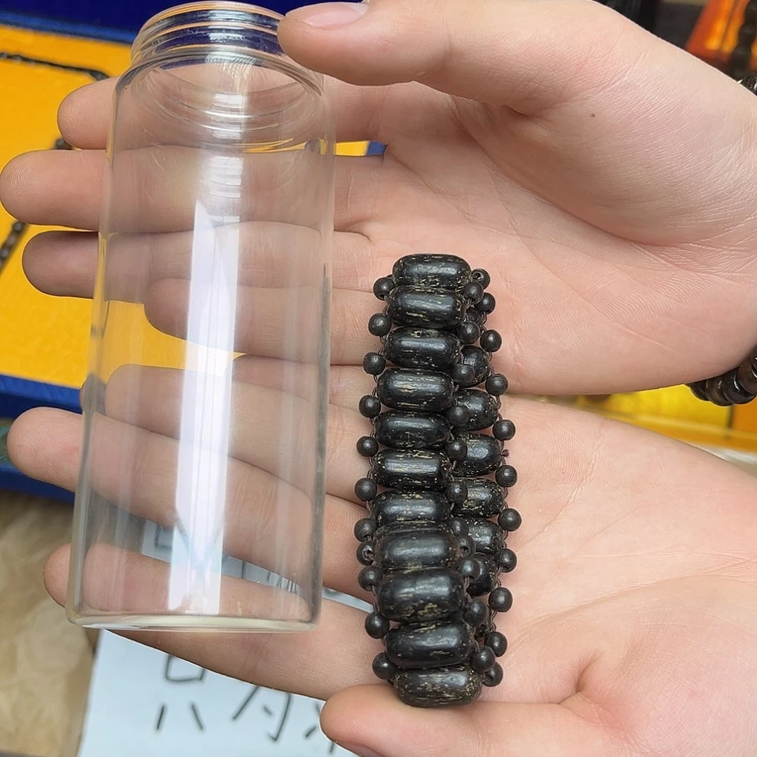 大叶紫檀（黑酸枝木类）