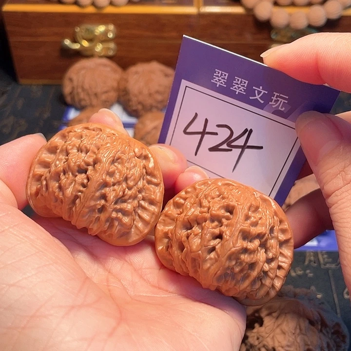 文玩核桃把件424号白狮子4.6尺