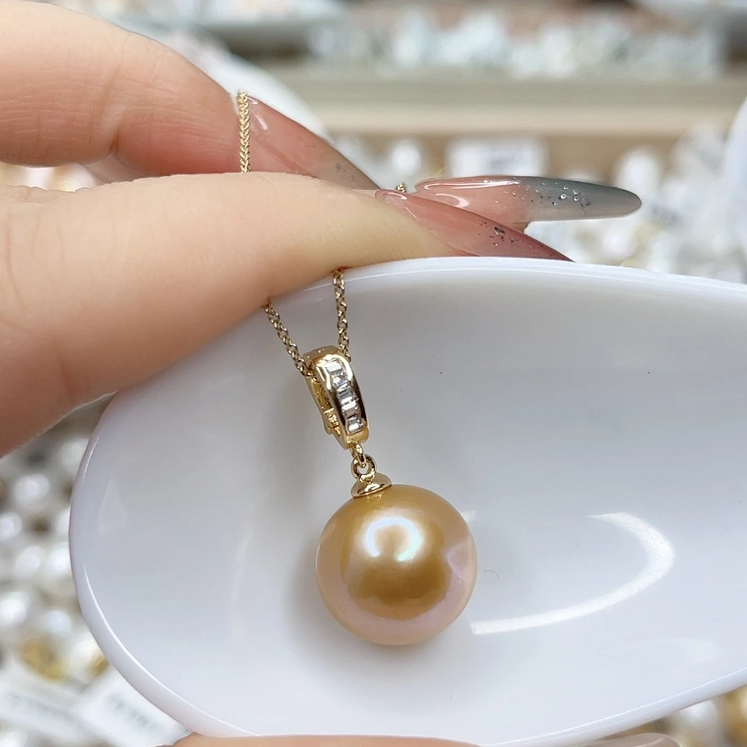 淡水珍珠合金吊坠(赠链)