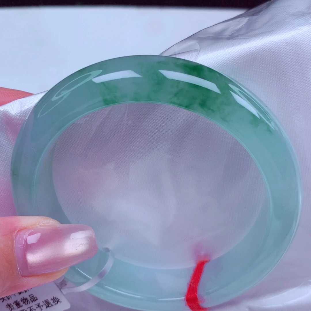 翡翠未镶嵌手镯手镯