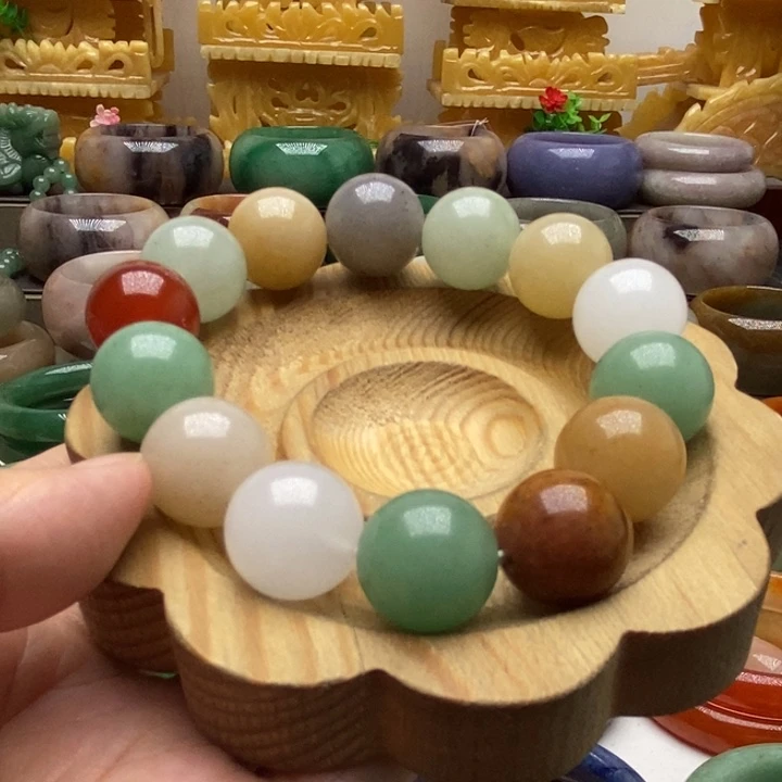 未镶嵌手镯石英质玉