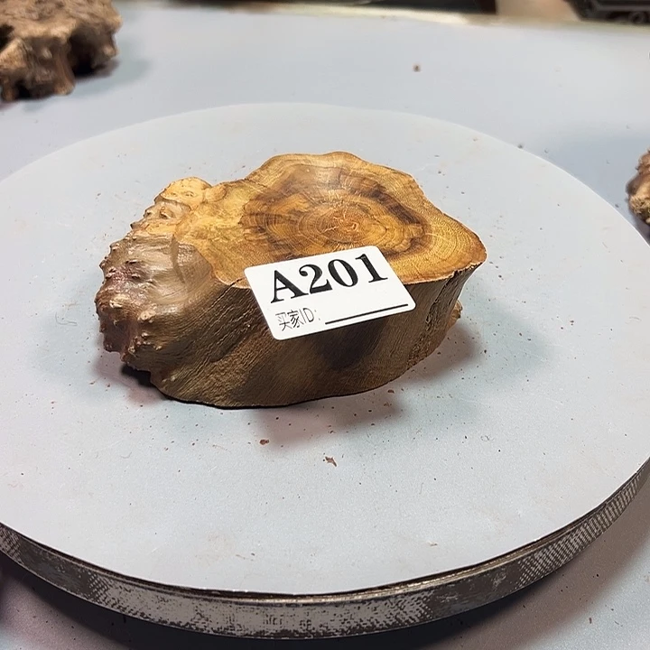 用***9大果紫檀（缅甸花梨）