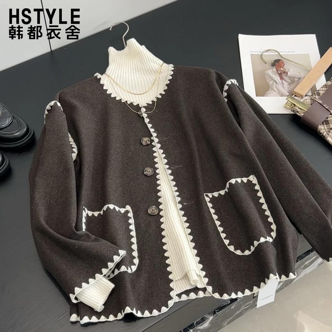 撞色边排扣双口袋呢外套女秋季新款设计感休闲宽松短上衣