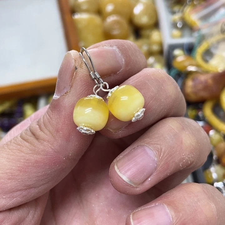 银S925镶嵌蜜蜡裸石多样性发货