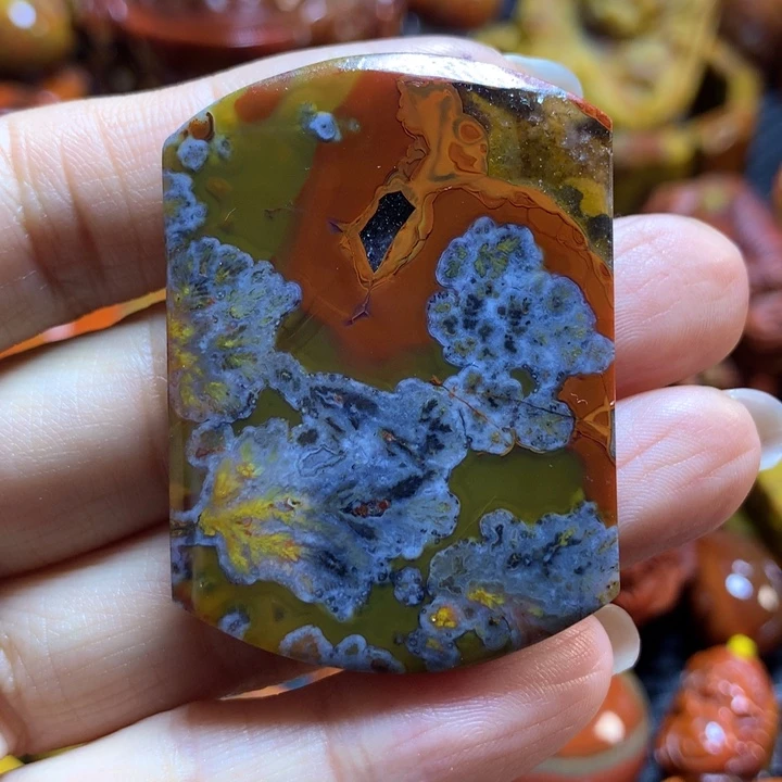 玛瑙/玉髓战国红吊坠未镶嵌