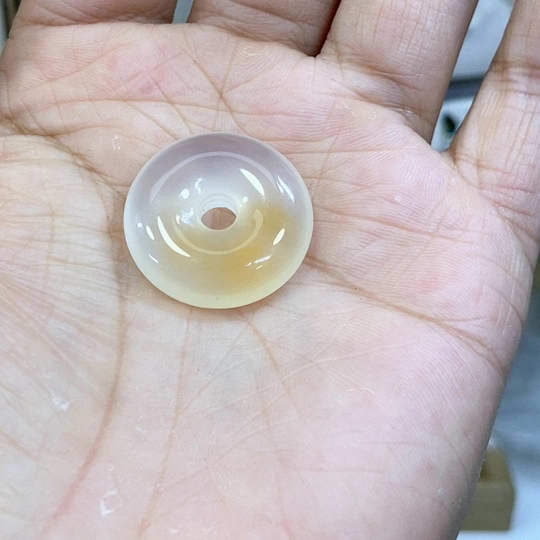 玛瑙/玉髓颈饰未镶嵌夏**提