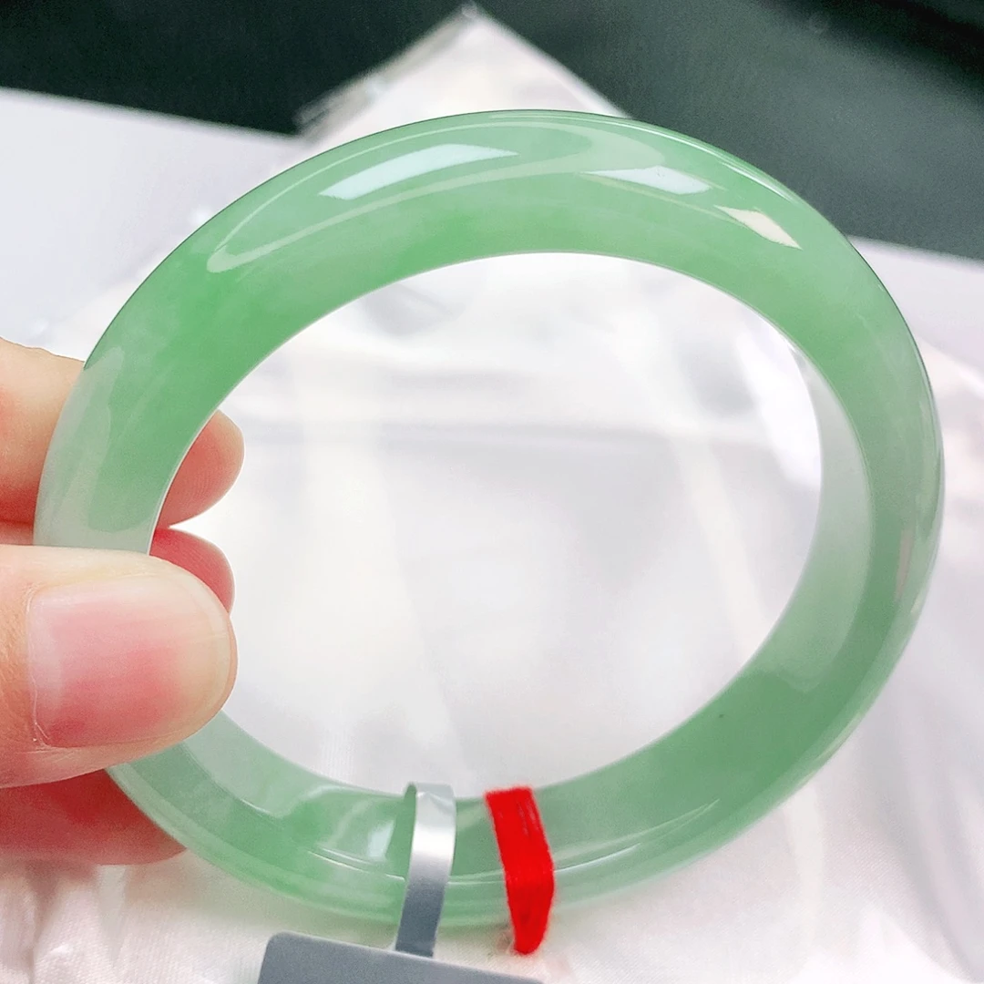 翡翠未镶嵌手镯缅甸天然a货翡翠手镯