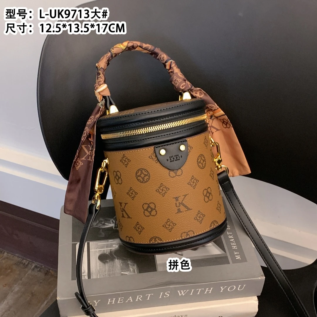 UK发财桶轻奢时尚高档休闲女士老花高级印花单肩斜挎复古UK9713