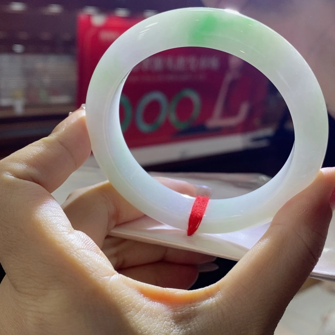 未镶嵌手镯翡翠翡翠