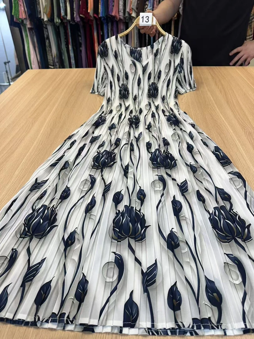 褶皱套头显瘦宽松纯色a型仙女连衣裙《13》