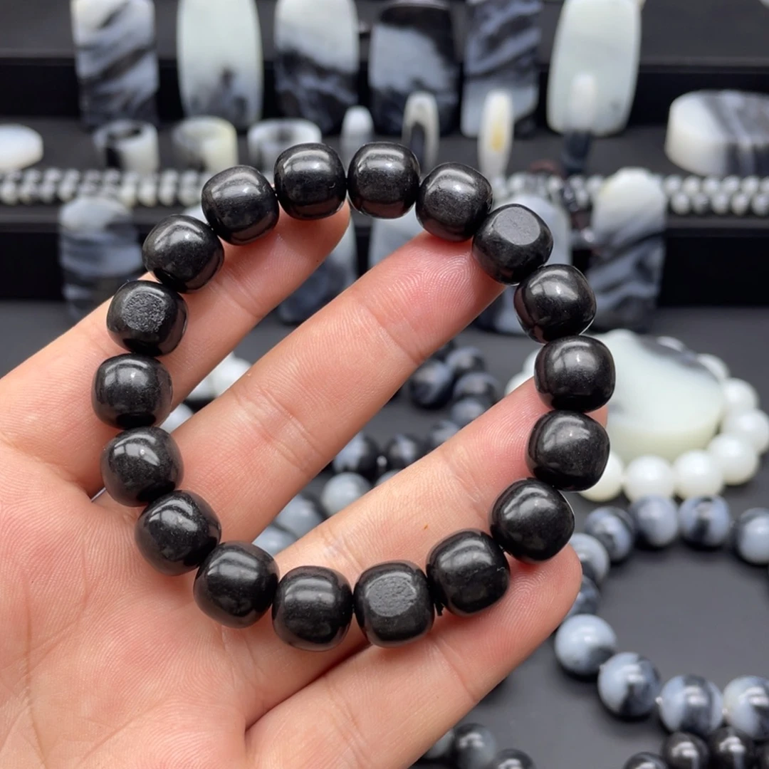 和田玉手串未镶嵌