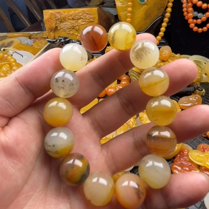 石英质玉（黄龙玉）手链未镶嵌