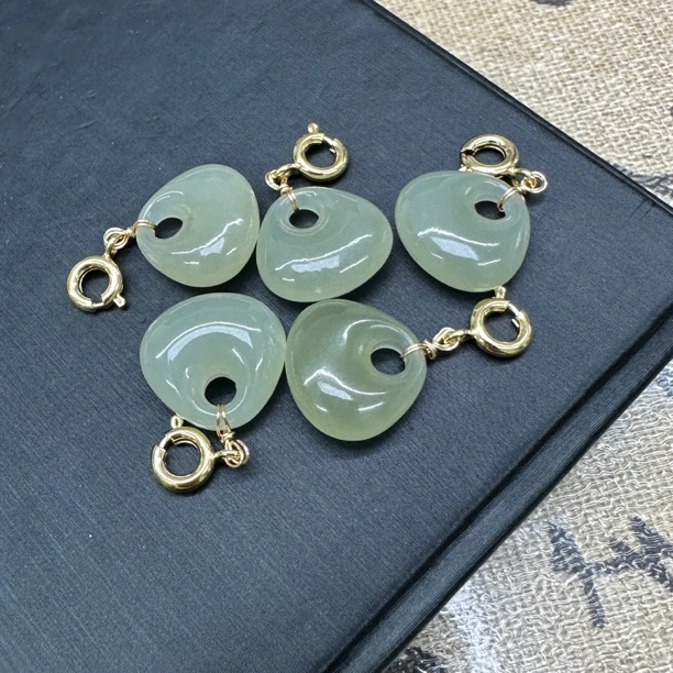 H368 和田玉人鱼扣万能坠吊坠多样性发其一