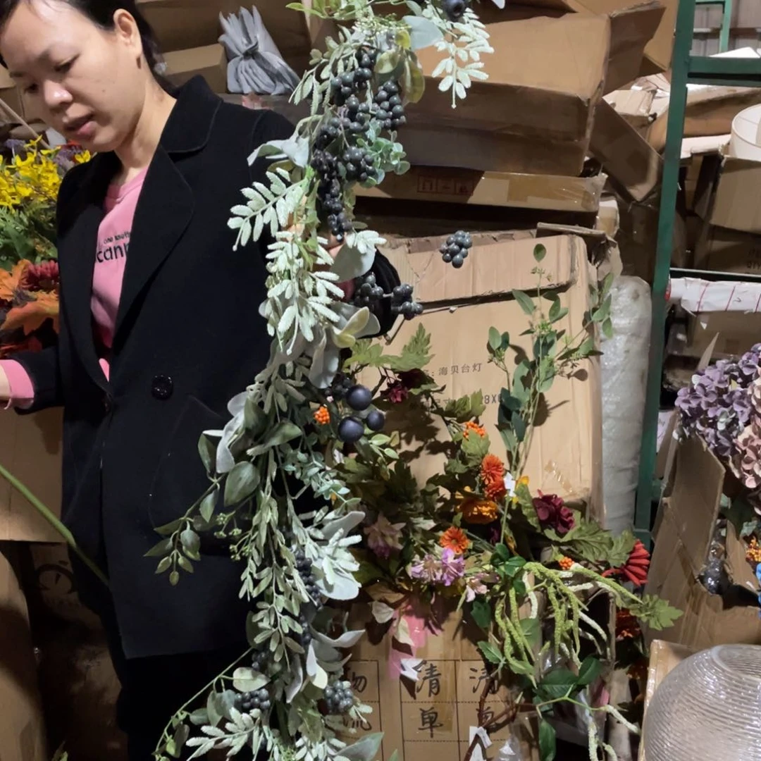 陶瓷花瓶，部分微瑕