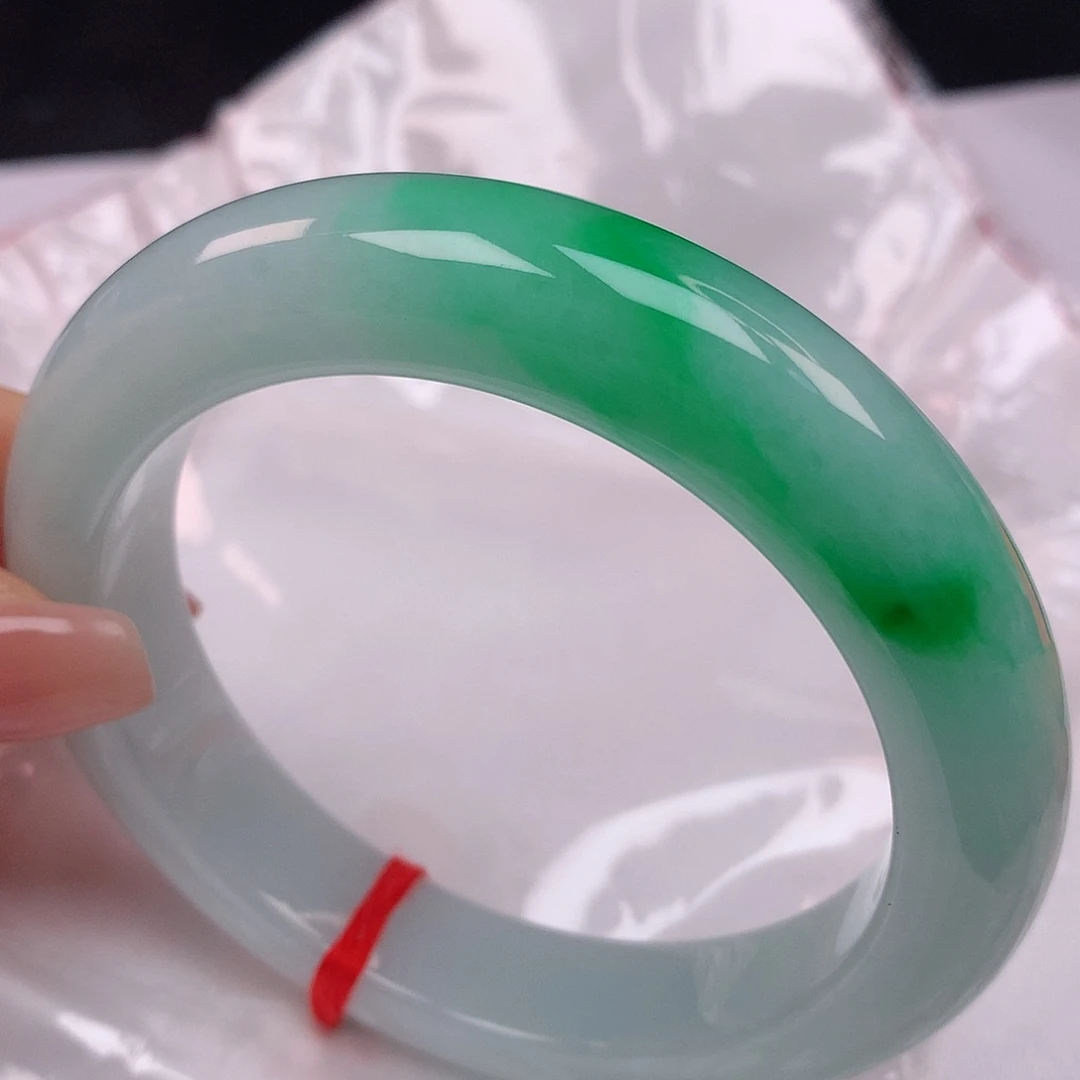 【闪购商品】翡翠手镯未镶嵌57翡翠手镯
