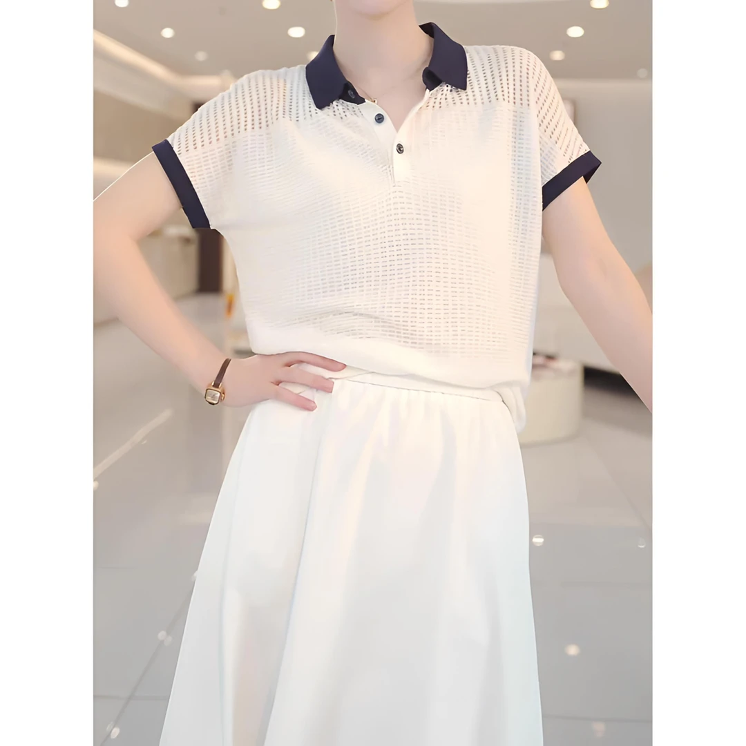 2025年夏季新款翻领撞色镂空针织衫女时尚休闲百搭设计感短袖上衣