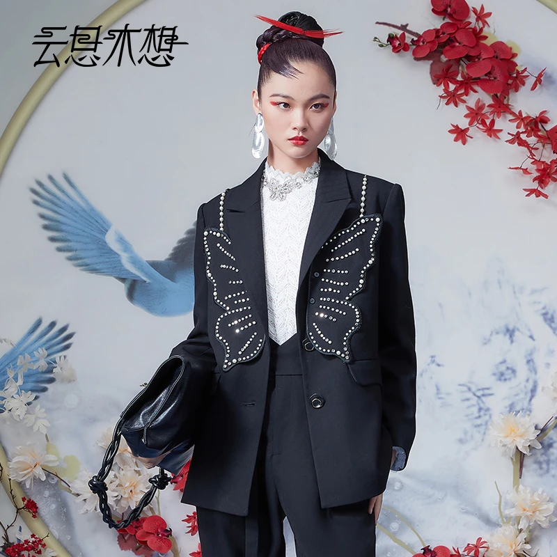 新中式2023秋季新款可拆卸重工蝴蝶钉珠西装11017