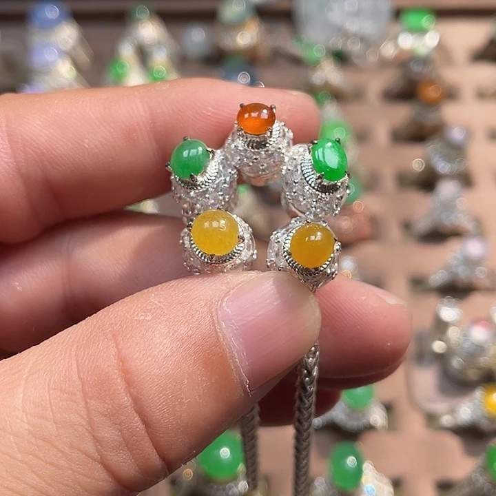 翡翠裸石多宝手链铜托