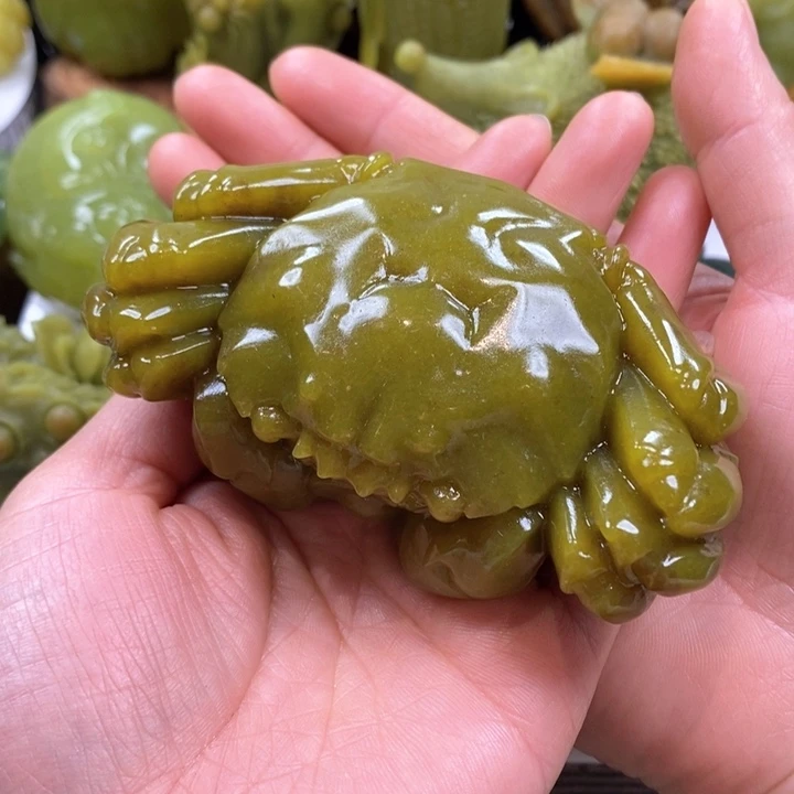 岫玉珠宝奇石未镶嵌果**敌