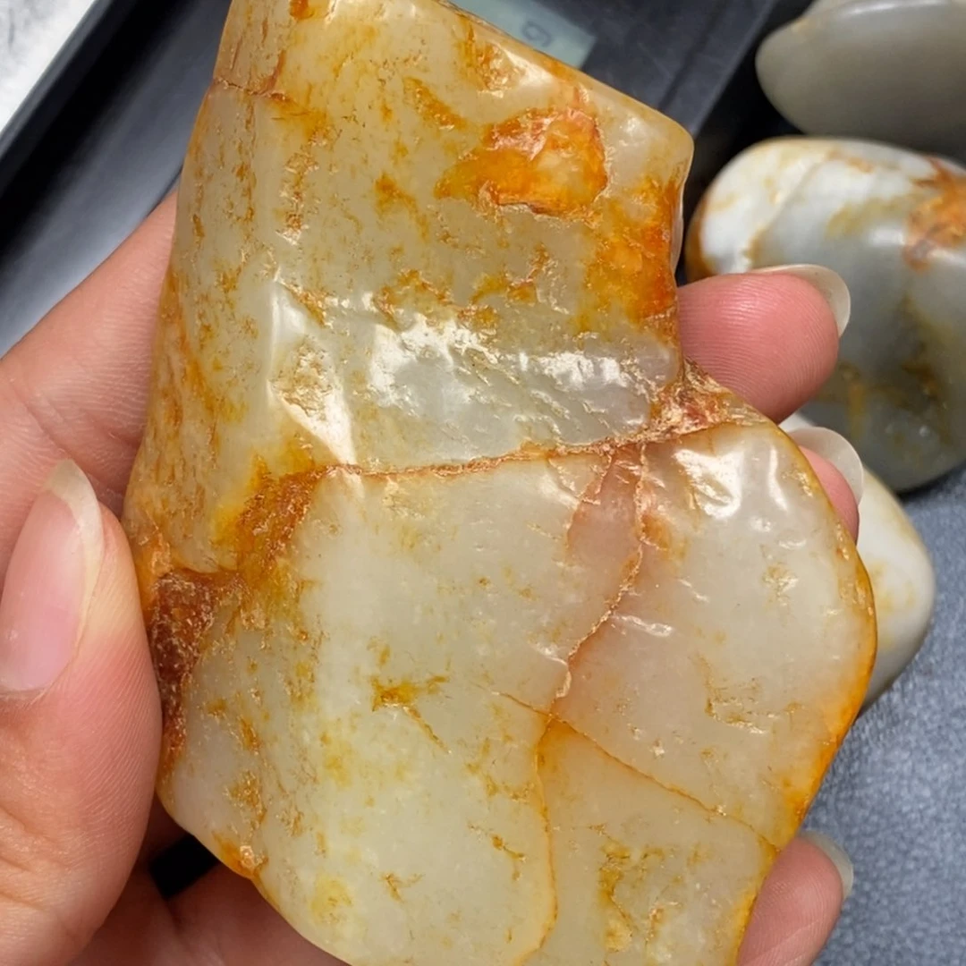 和田玉（糖玉）未镶嵌挂件