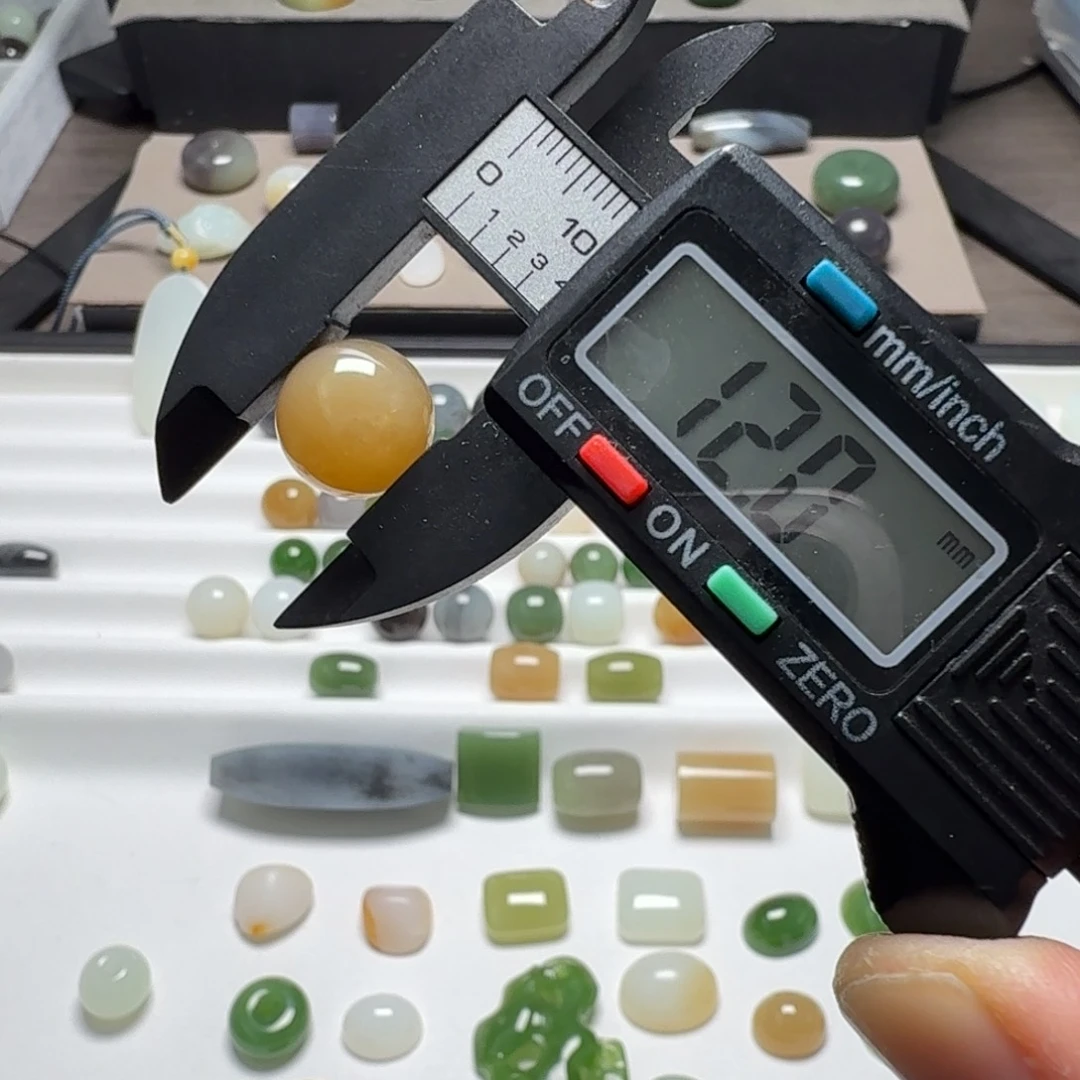 颈饰未镶嵌和田玉?*?