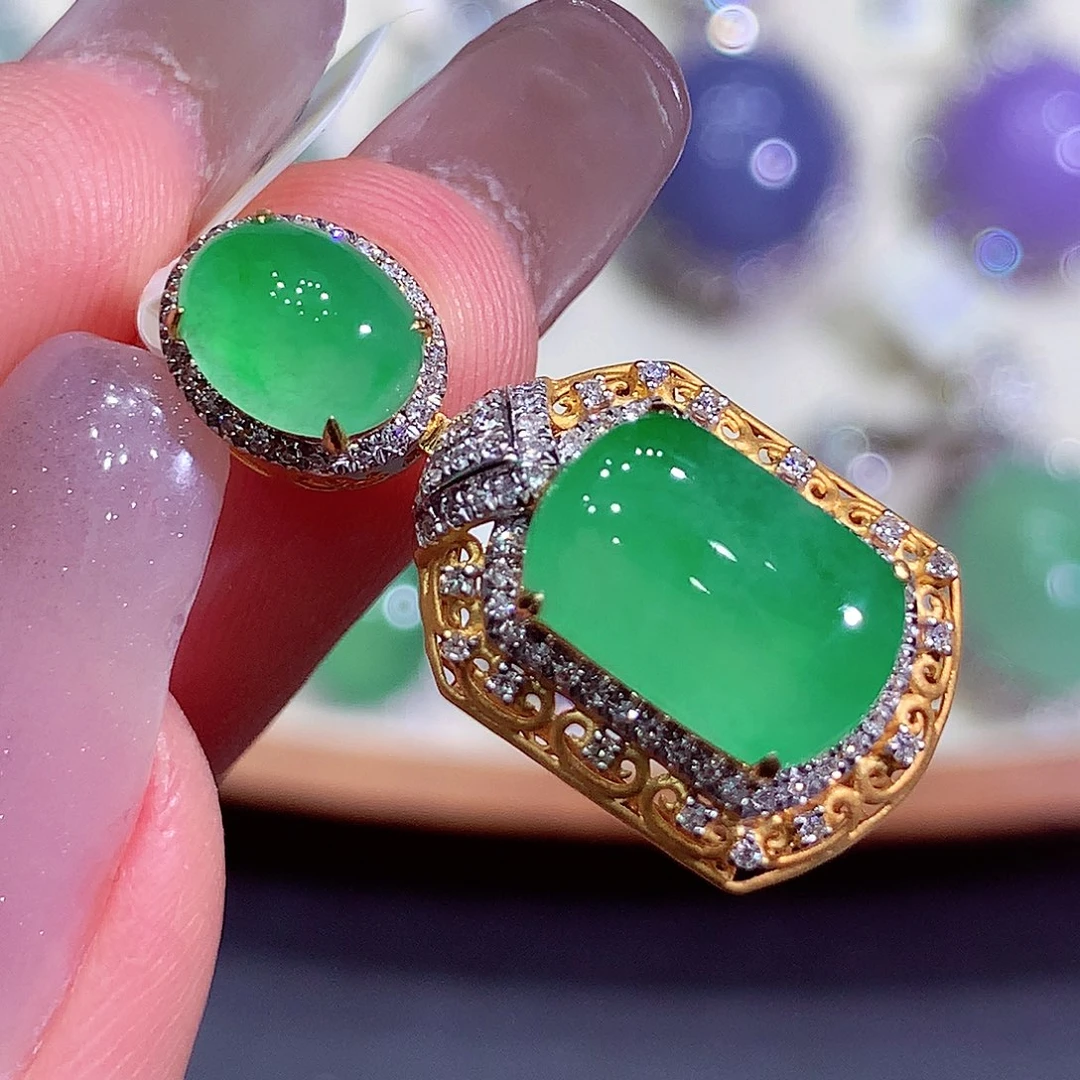 翡翠18K金镶嵌吊坠(不含链)