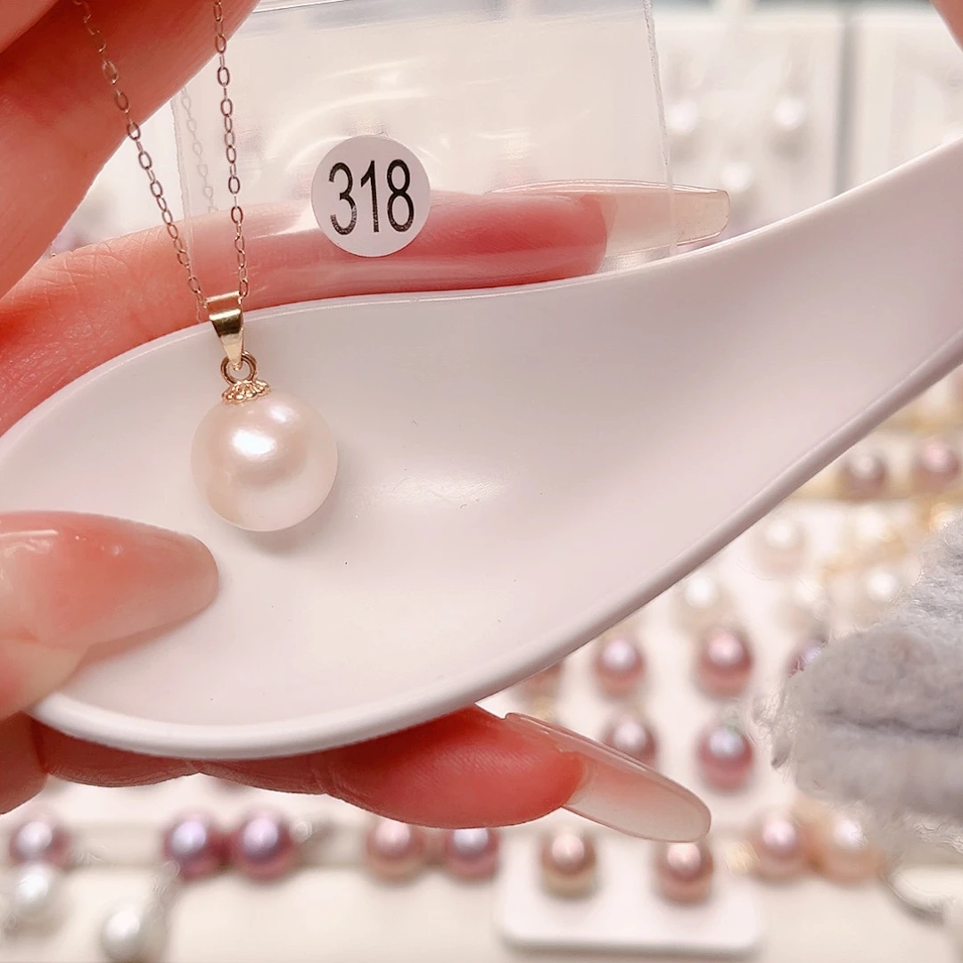 合金吊坠(赠链)淡水珍珠