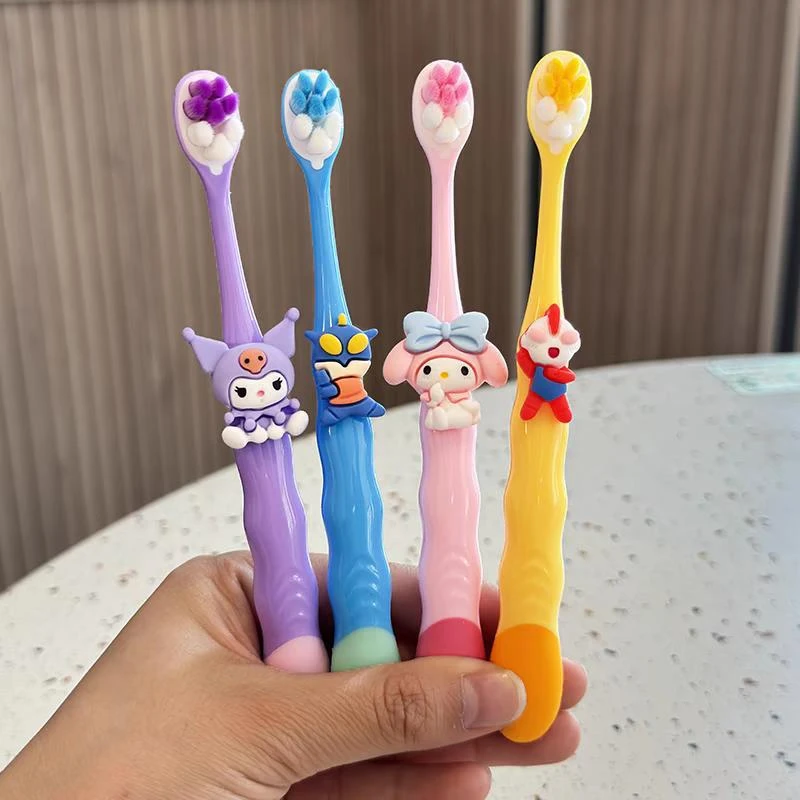 儿童牙刷yasuanrio适用0到6岁萌趣男孩软毛三丽鸥布丁狗玉桂狗可