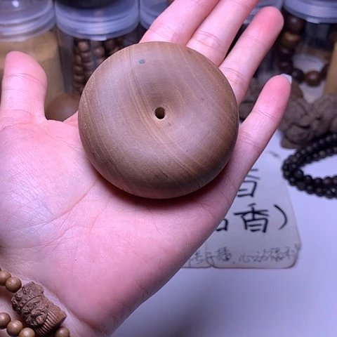 檀香木把件老山檀香大面包圈微瑕